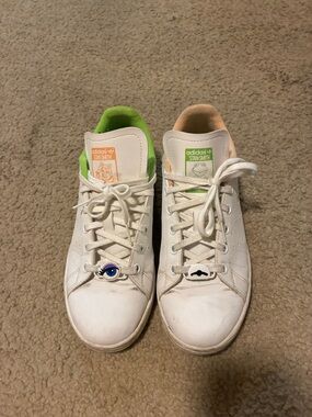 adidas Stan Smith x Disney Miss Piggy & Kermit